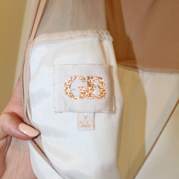 GB White and Gold Prom Gown - Picture 6 of 10